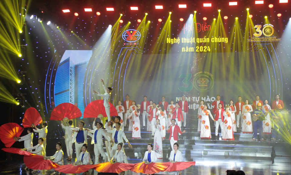 Phong trào văn nghệ quần chúng ở Than Hòn Gai