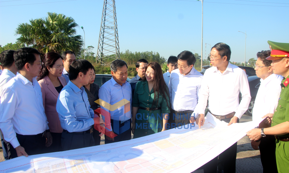 Bí thư Tỉnh ủy Vũ Đại Thắng làm việc tại huyện Hải Hà, tháng 11-2024