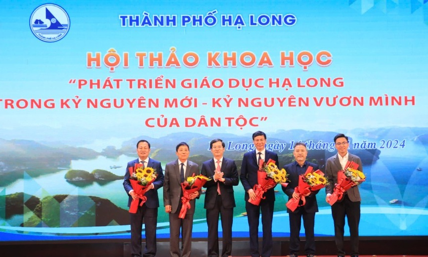 Hội thảo khoa học “Phát triển giáo dục Hạ Long trong kỷ nguyên mới - Kỷ nguyên vươn mình của dân tộc”