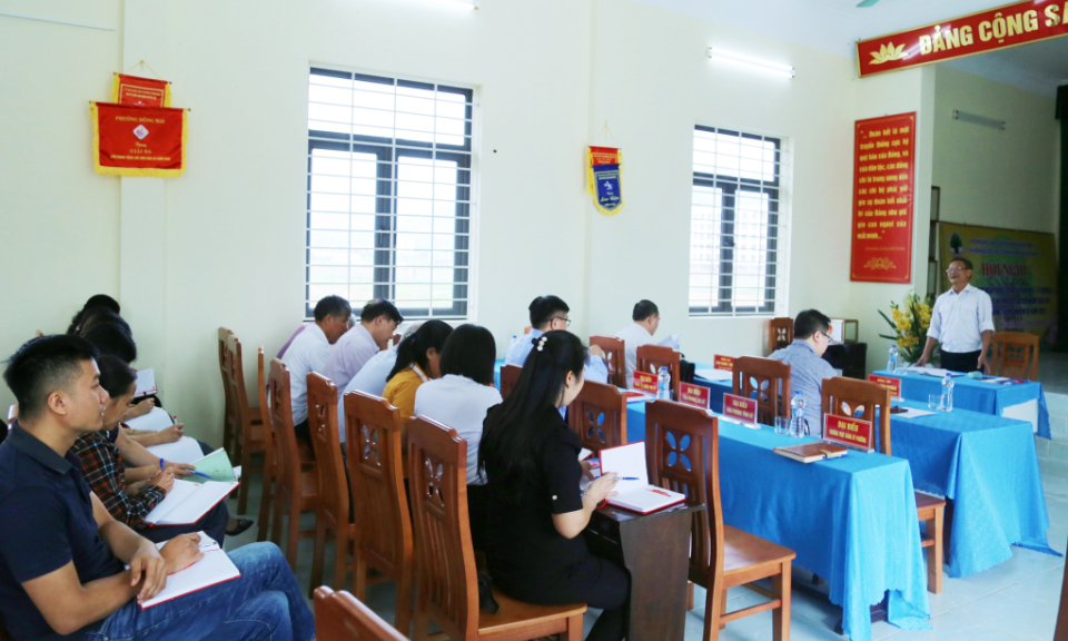 Phát huy quyền làm chủ của nhân dân
