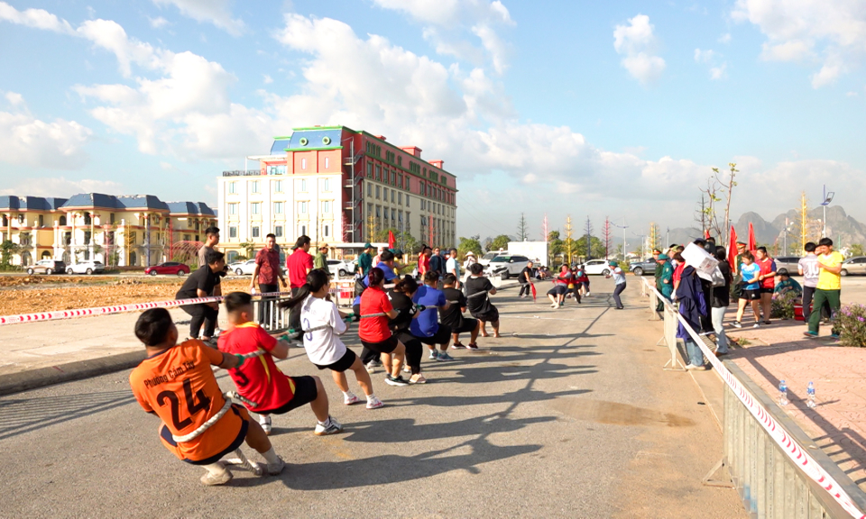 Giải thể thao chào mừng kỷ niệm 80 năm ngày thành lập Quân đội Nhân dân Việt Nam và 35 năm ngày hội Quốc phòng toàn dân 