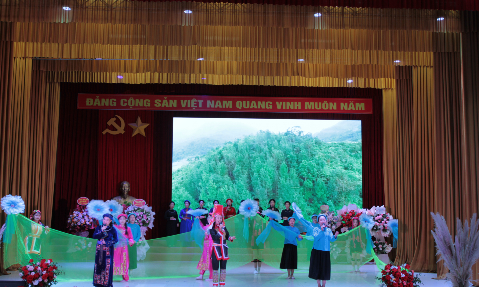 Chương trình thơ nhạc "Mùa cỏ lau"