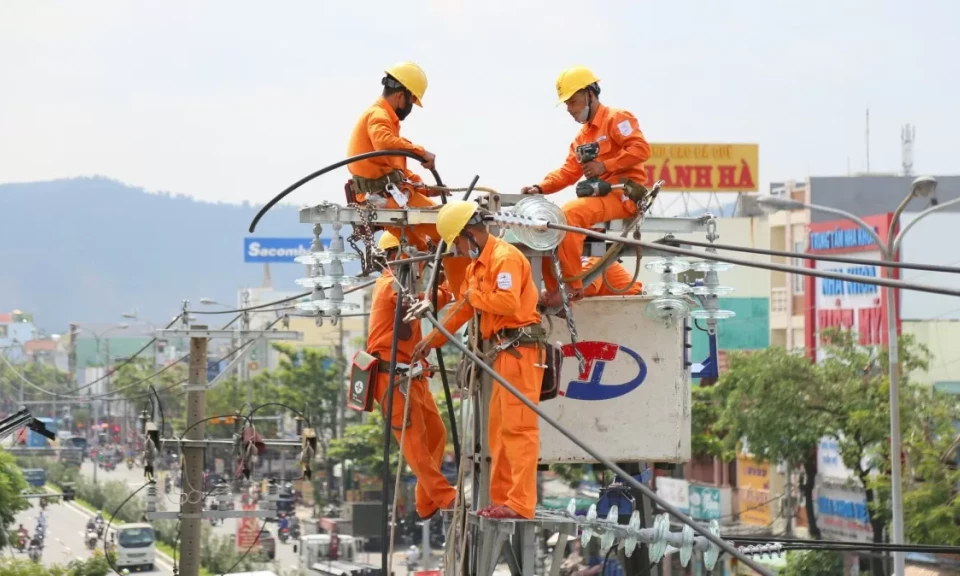 Bộ Công Thương phê duyệt Kế hoạch cung cấp điện quốc gia năm 2025