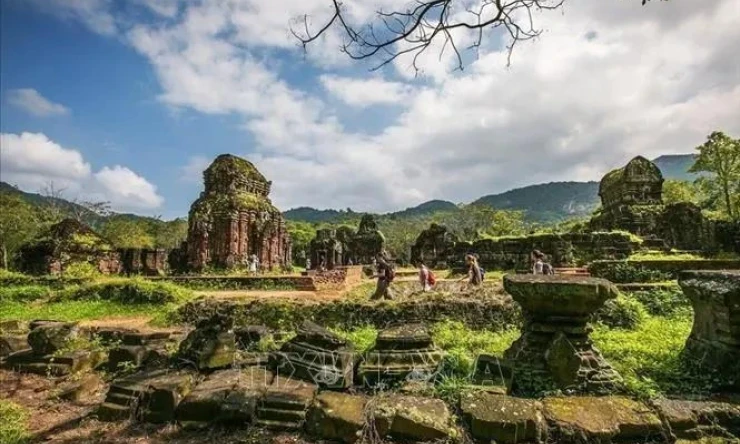 Vietnam promotes cultural heritage values for sustainable future 