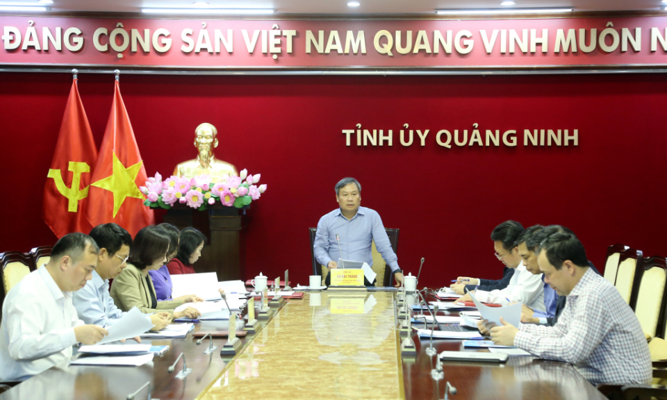  Giao ban Thường trực Tỉnh ủy
