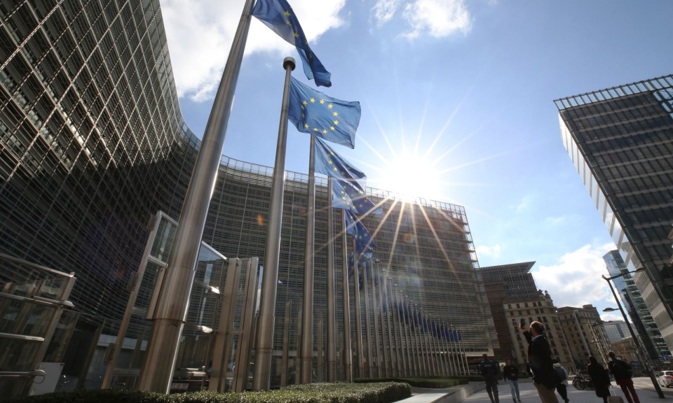 EU xác nhận dành cho Ukraine khoản vay 19 tỷ USD