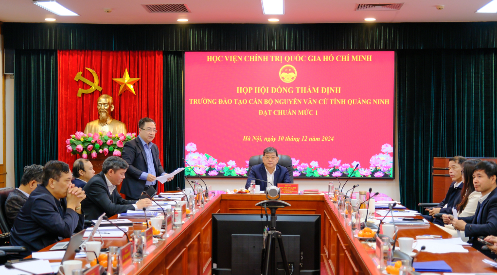 Quang cảnh họp thẩm định trường ĐTCB Nguyễn Văn Cừ tỉnh Quảng Ninh đạt chuẩn mức 1