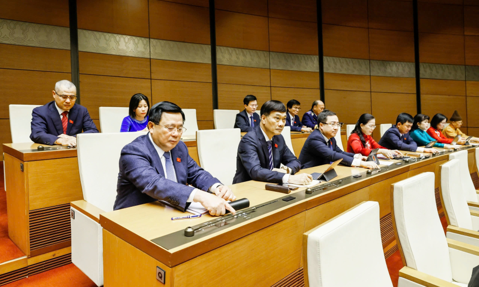 "Kỳ họp thứ 8, Quốc hội khóa XV quyết định nhiều vấn đề quan trọng trong công tác lập pháp, kinh tế - xã hội"