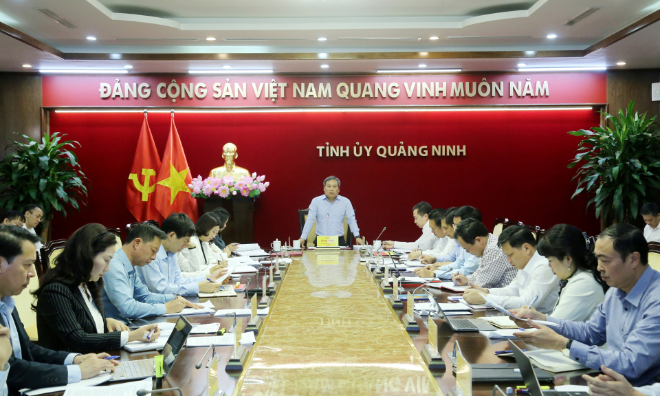 Giao ban Thường trực Tỉnh ủy