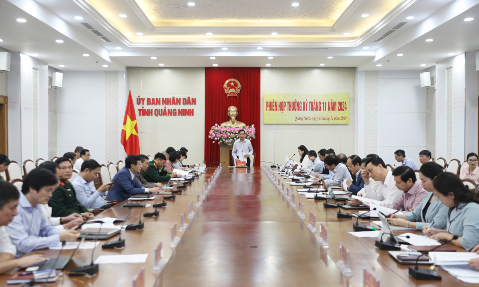 UBND tỉnh họp thường kỳ tháng 11