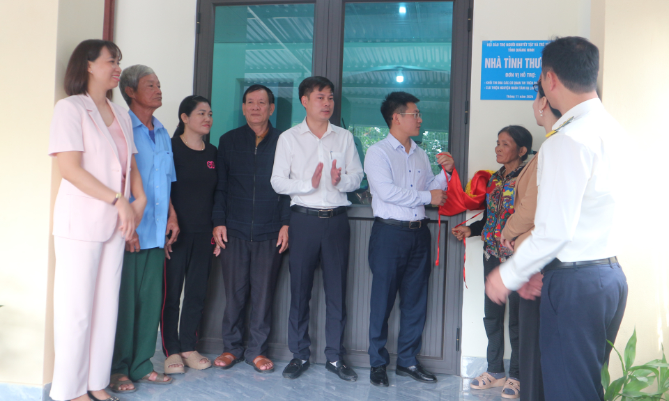 Khánh thành nhà tình thương cho hộ người khuyết tật tại TP Đông Triều