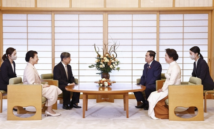 Top Vietnamese legislator meets with Japanese Emperor, Empress