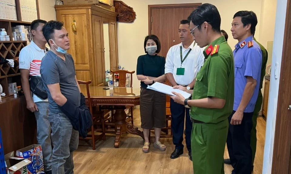 1 người vu khống cán bộ ở Cần Thơ bị bắt