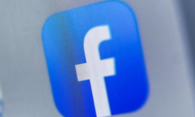 Facebook gặp lỗi xuất hiện chuỗi ký tự lạ