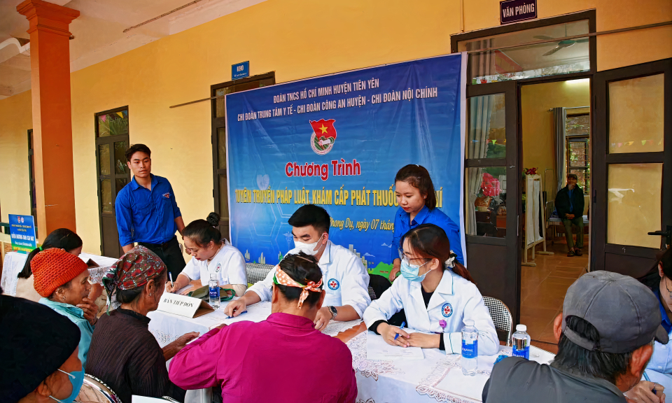 Xung kích, tình nguyện vì cuộc sống cộng đồng