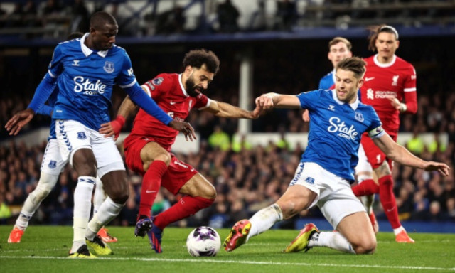 Ngoại hạng Anh chốt lịch đá bù trận Everton - Liverpool, nguy cơ bị UEFA 'tuýt còi'