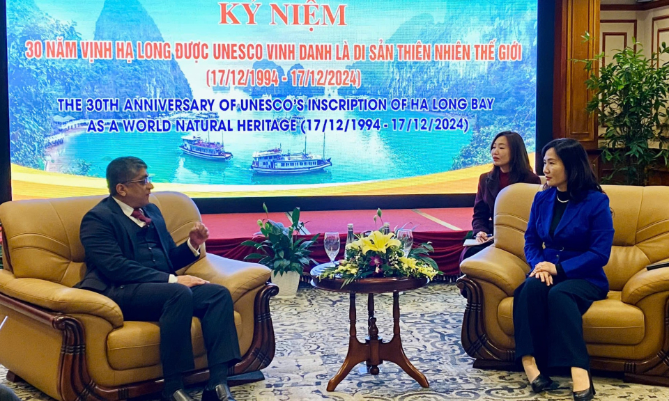 Phó Chủ tịch UBND tỉnh tiếp Đại sứ, Chủ tịch Ủy ban Di sản thế giới Kỳ họp 46