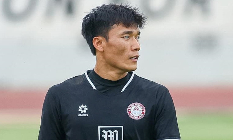 Thủ môn Bùi Tiến Dũng chia tay CLB TP.HCM