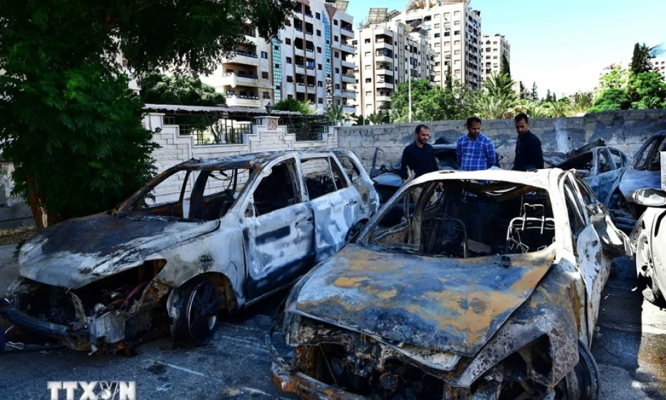 Máy bay Nga sơ tán khẩn cấp các nhà ngoại giao Belarus và Triều Tiên khỏi Syria