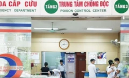 Vụ ngộ độc tại tiệc cưới ở Long Biên: Người tham gia đã đưa rượu ở ngoài vào nhà hàng