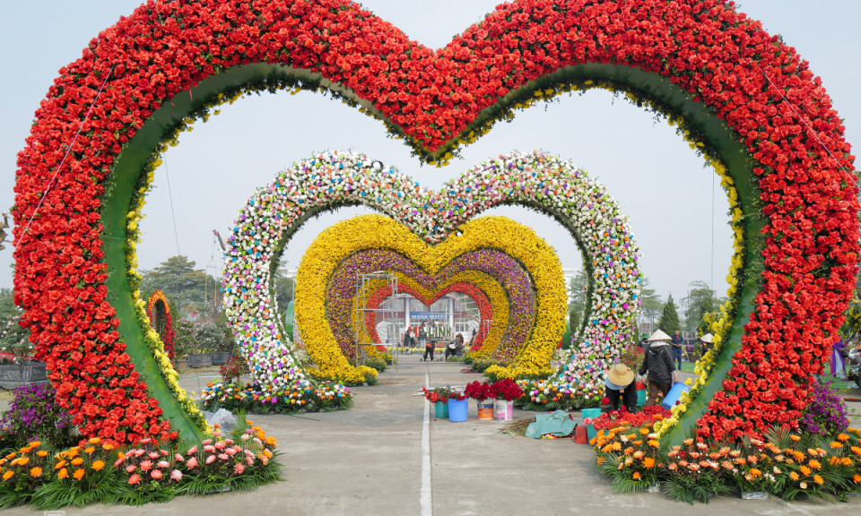 200 tấn hoa tươi tại Festival hoa lớn nhất miền Bắc