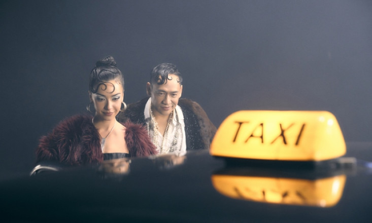 Duy Mạnh gây sốt với "Bắt Taxi"