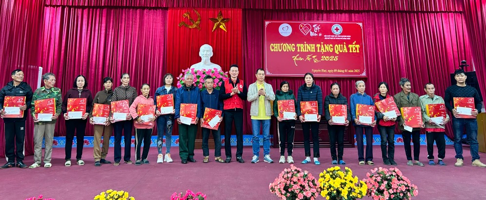 Hội Chữ thập đỏ tỉnh Quảng Ninh phối hợp cùng Quỹ Thiện Tâm và Tập đoàn Vingroup tổ chức