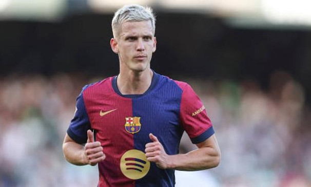 La Liga từ chối cho Barca đăng ký Dani Olmo