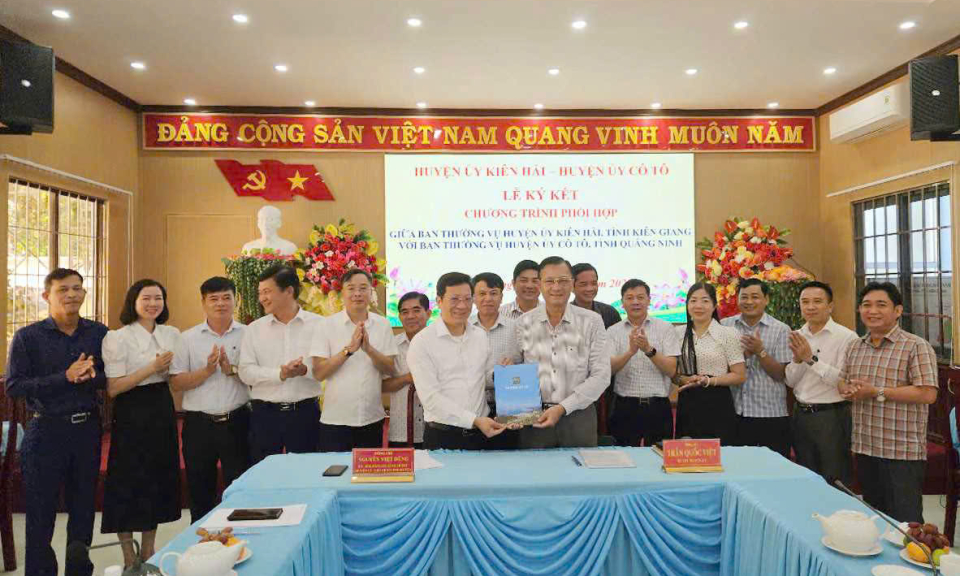 Cô Tô (Quảng Ninh) và Kiên Hải (Kiên Giang) ký kết Chương trình phối hợp công tác