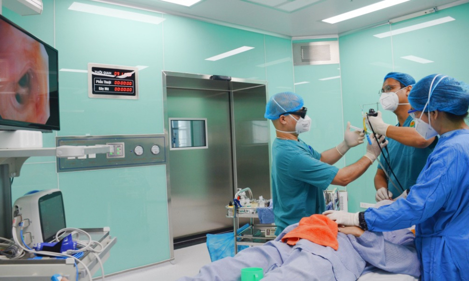Nỗ lực thu hút bác sĩ của các đơn vị y tế