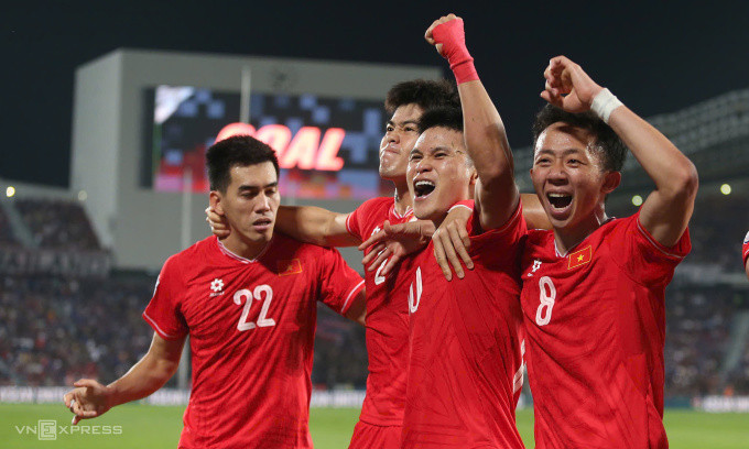 Tuyển Việt Nam nhận mưa tiền thưởng khi vô địch ASEAN Cup