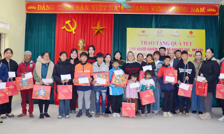 Để nhân dân đón Tết an vui