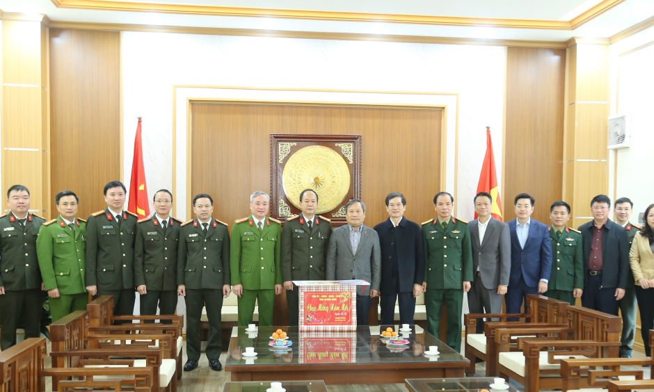 Đồng chí Bí thư Tỉnh ủy thăm, chúc Tết tại TP Hạ Long
