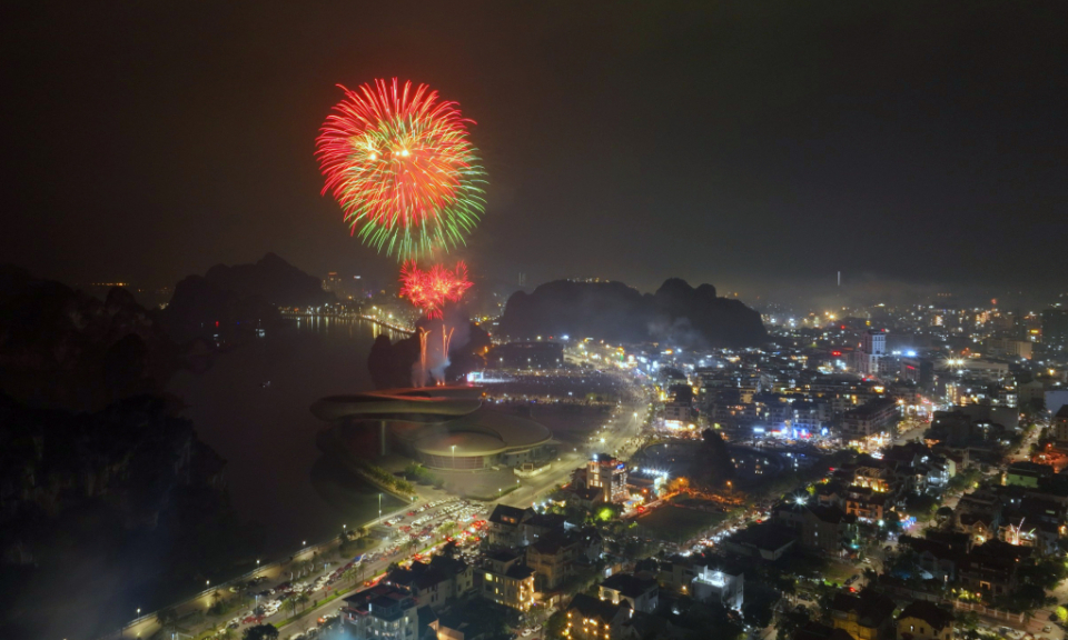Quảng Ninh: 11 điểm bắn pháo hoa đêm Giao thừa Tết Ất Tỵ 2025   