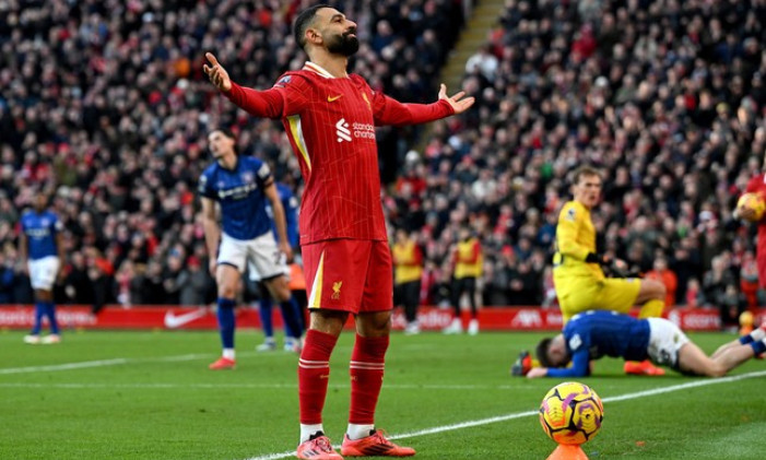 Liverpool và Arsenal tịnh tiến, Man City ngược dòng hạ Chelsea