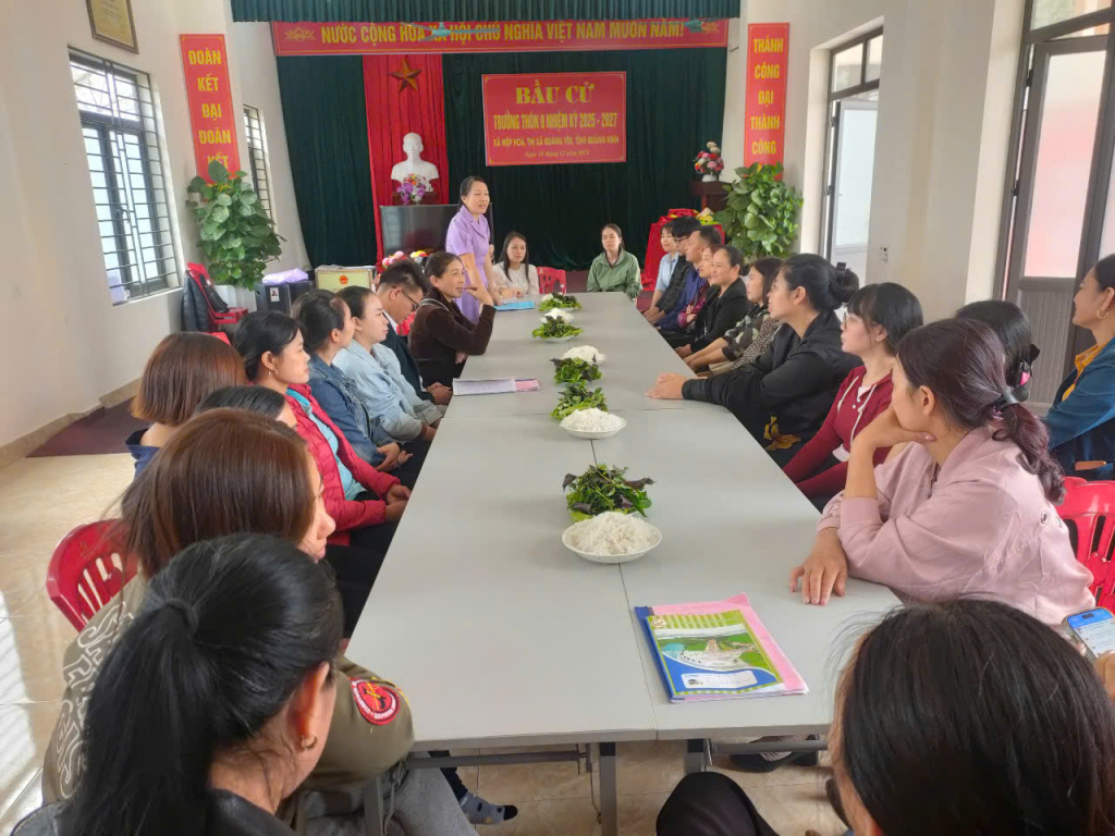 Một lớp học nấu ăn do Trung tâm GDNN-GDTX thị xã tổ chức (Ảnh: Ngô Hằng - CTV).