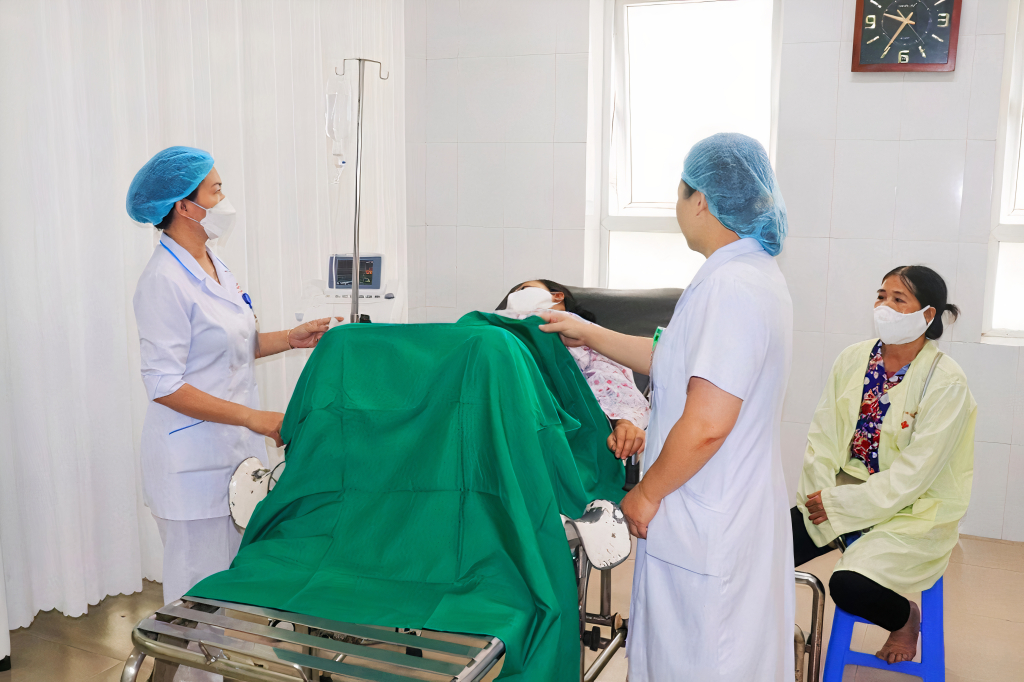 Phòng sinh thân thiện tại Trung tâm Y tế huyện Đầm Hà đồng hành cùng sản phụ