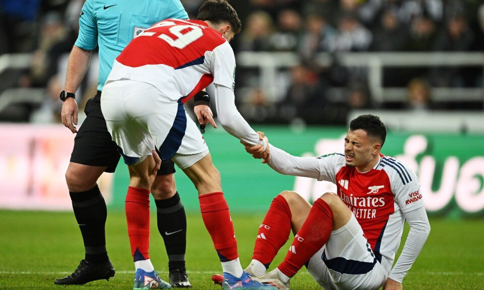 Arsenal tổn thất nặng sau trận thua Newcastle