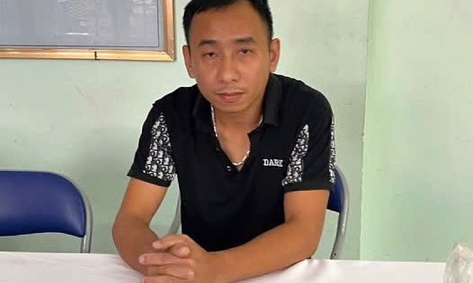 Trộm 22 điện thoại bán lấy tiền làm... sổ tiết kiệm