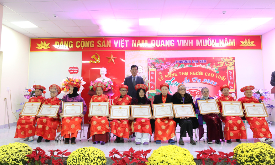 Ha Long city: Spring longevity celebrations honor the elderly