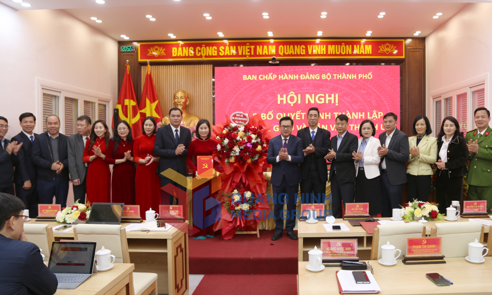 Công bố quyết định thành lập Ban Tuyên giáo và Dân vận Thành uỷ Móng Cái, tháng 2-2025