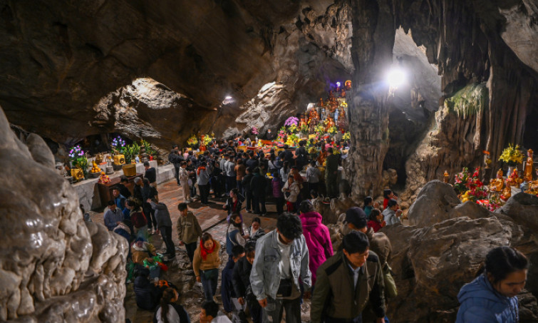 Tour lễ chùa kết hợp du xuân hút khách Việt đầu năm