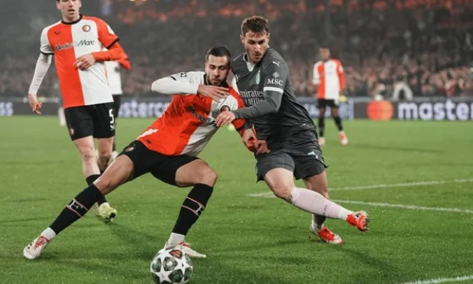 AC Milan gây thất vọng trên sân của Feyenoord
