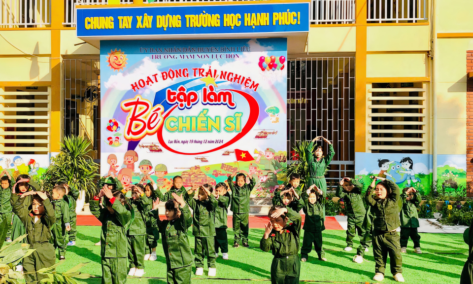 Quan tâm chăm sóc, giáo dục thiếu nhi