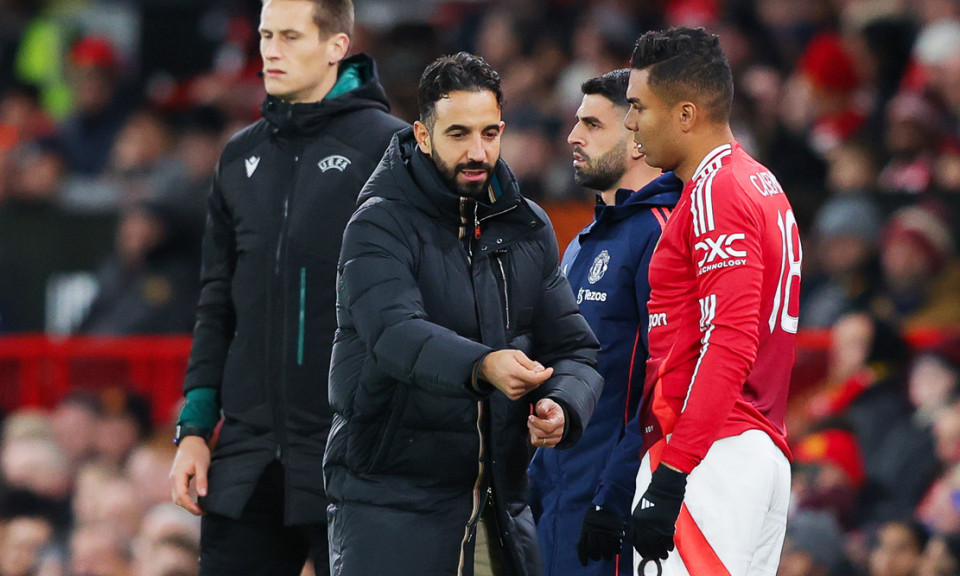 Casemiro bất ngờ lên tiếng, MU đau đầu chuyển nhượng