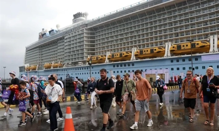 Vietnam looks to welcome 23 million foreign visitors this year 