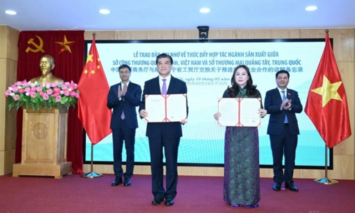 Trade sector signs two cooperation agreements with China’s Guangxi