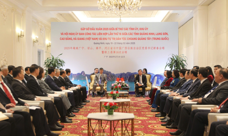 越南广宁省委书记会见中国广西壮族自治区党委书记