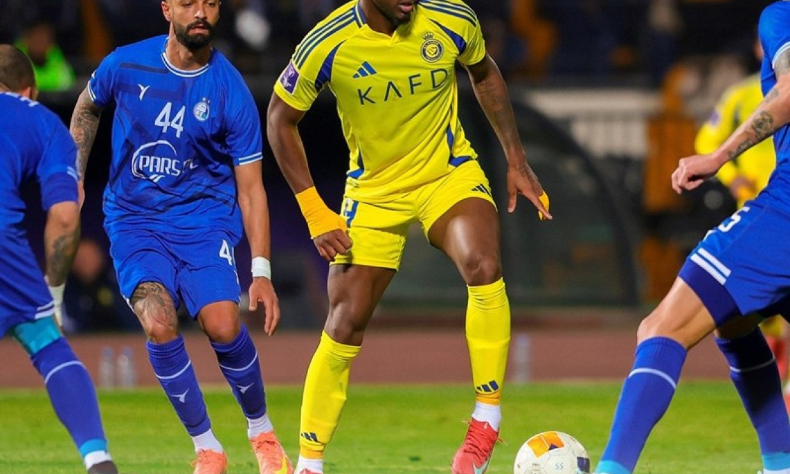 Ronaldo vắng mặt vì sợ bị bắt, Al Nassr gây thất vọng ở vòng 1/8