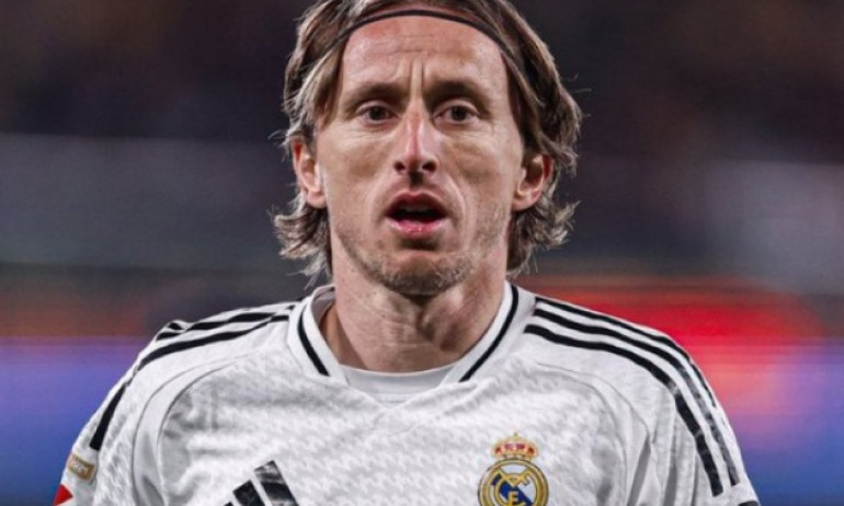 Rõ tương lai Modric tại Real